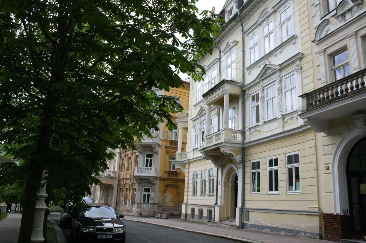 With Love Marienbad Ap . Anglicka Exterior foto